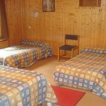 Hotel Les Sapins Монтрион Екстериор снимка